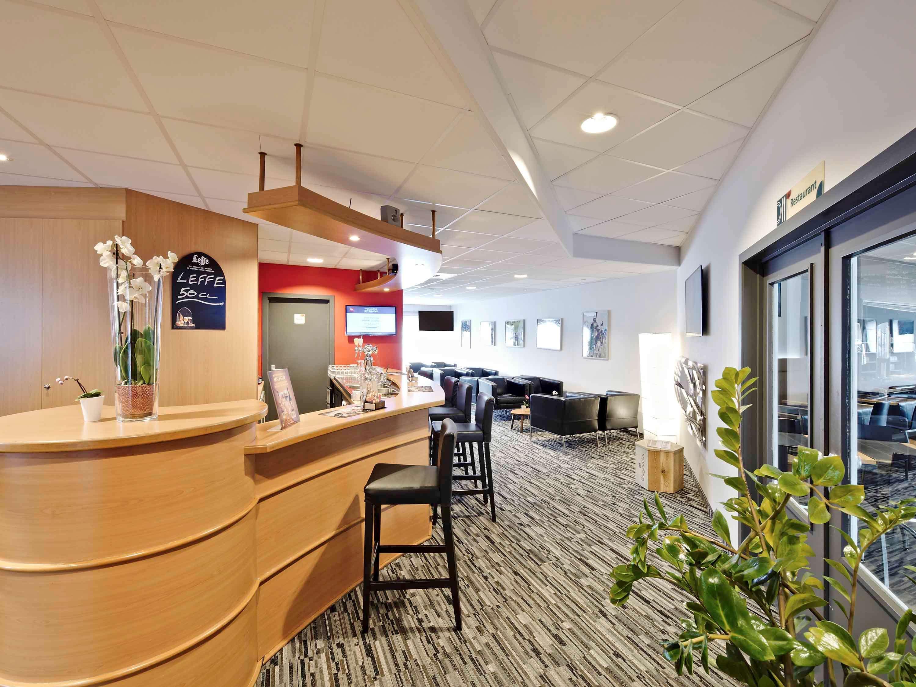 Hotel Ibis Brussels Waterloo Exterior foto