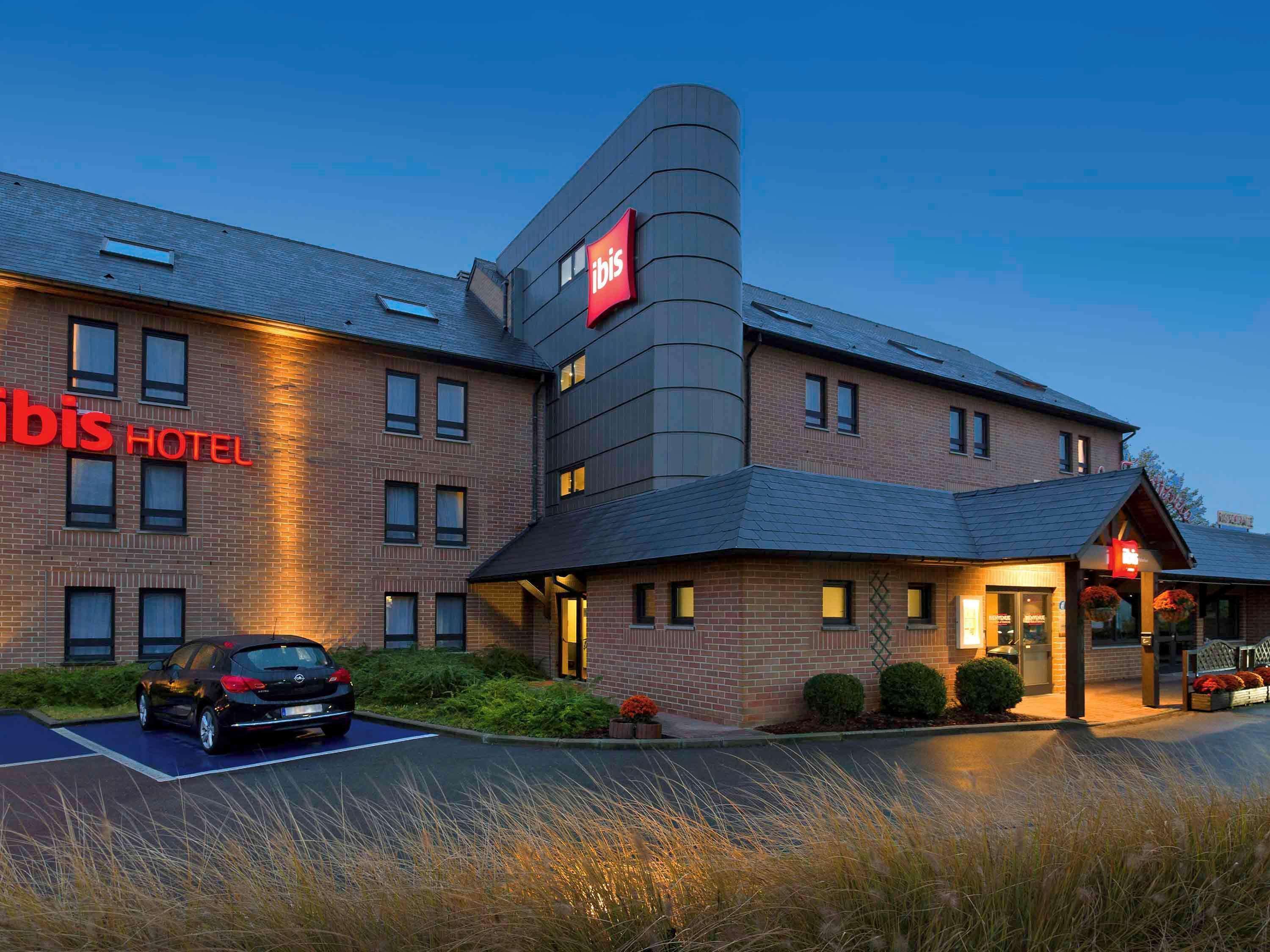 Hotel Ibis Brussels Waterloo Exterior foto